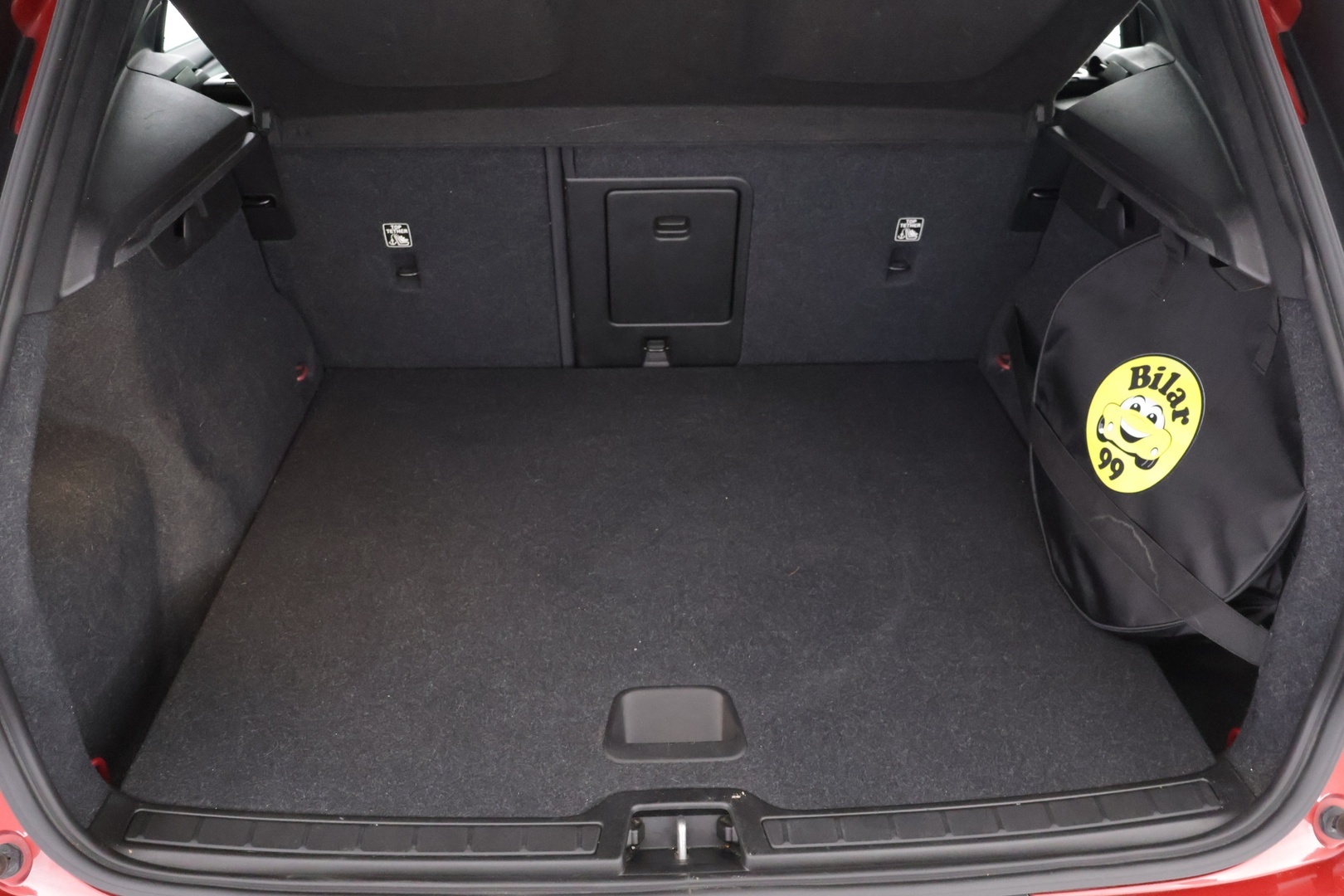 VOLVO XC40 2020