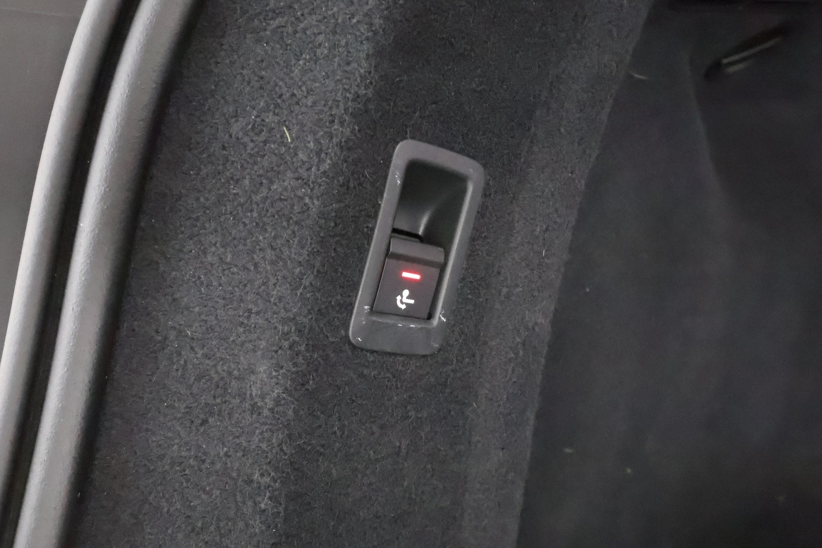 AUDI A4 2018