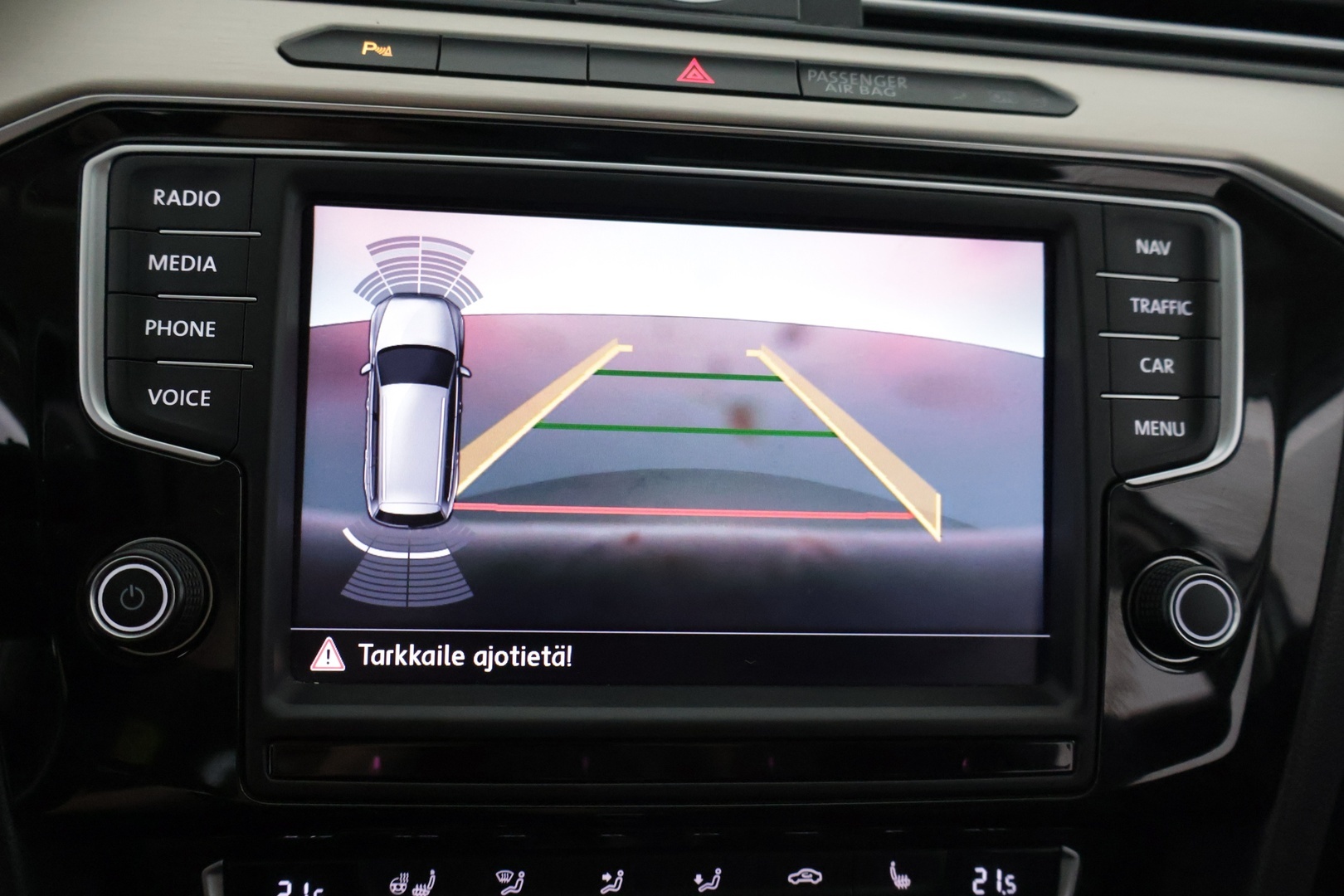 VOLKSWAGEN Passat 2016