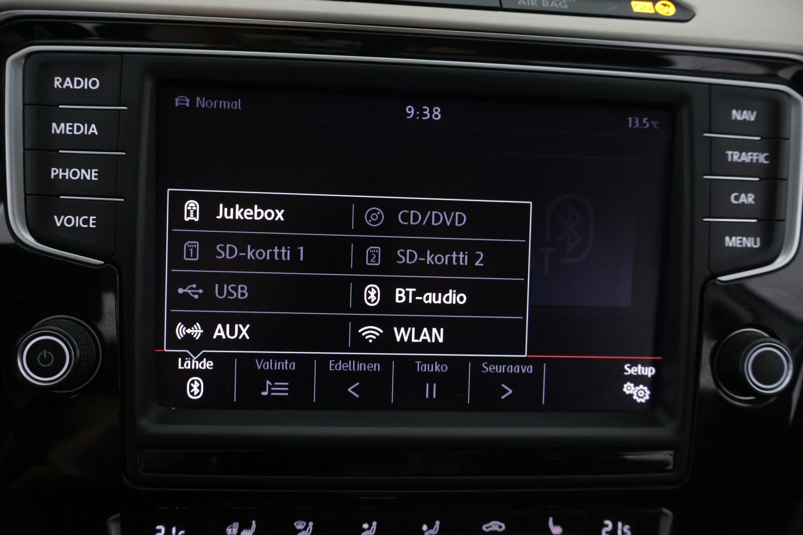 VOLKSWAGEN Passat 2016