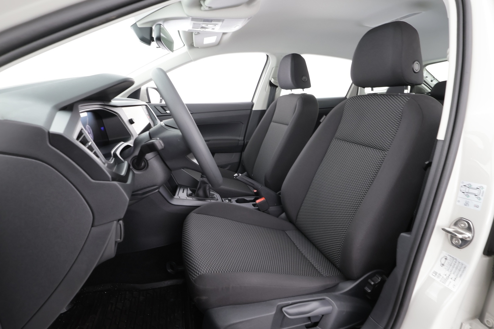 VOLKSWAGEN Taigo 2025