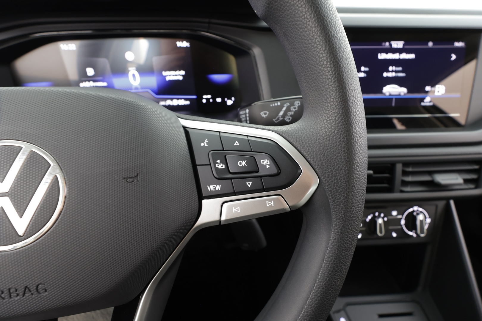 VOLKSWAGEN Taigo 2025