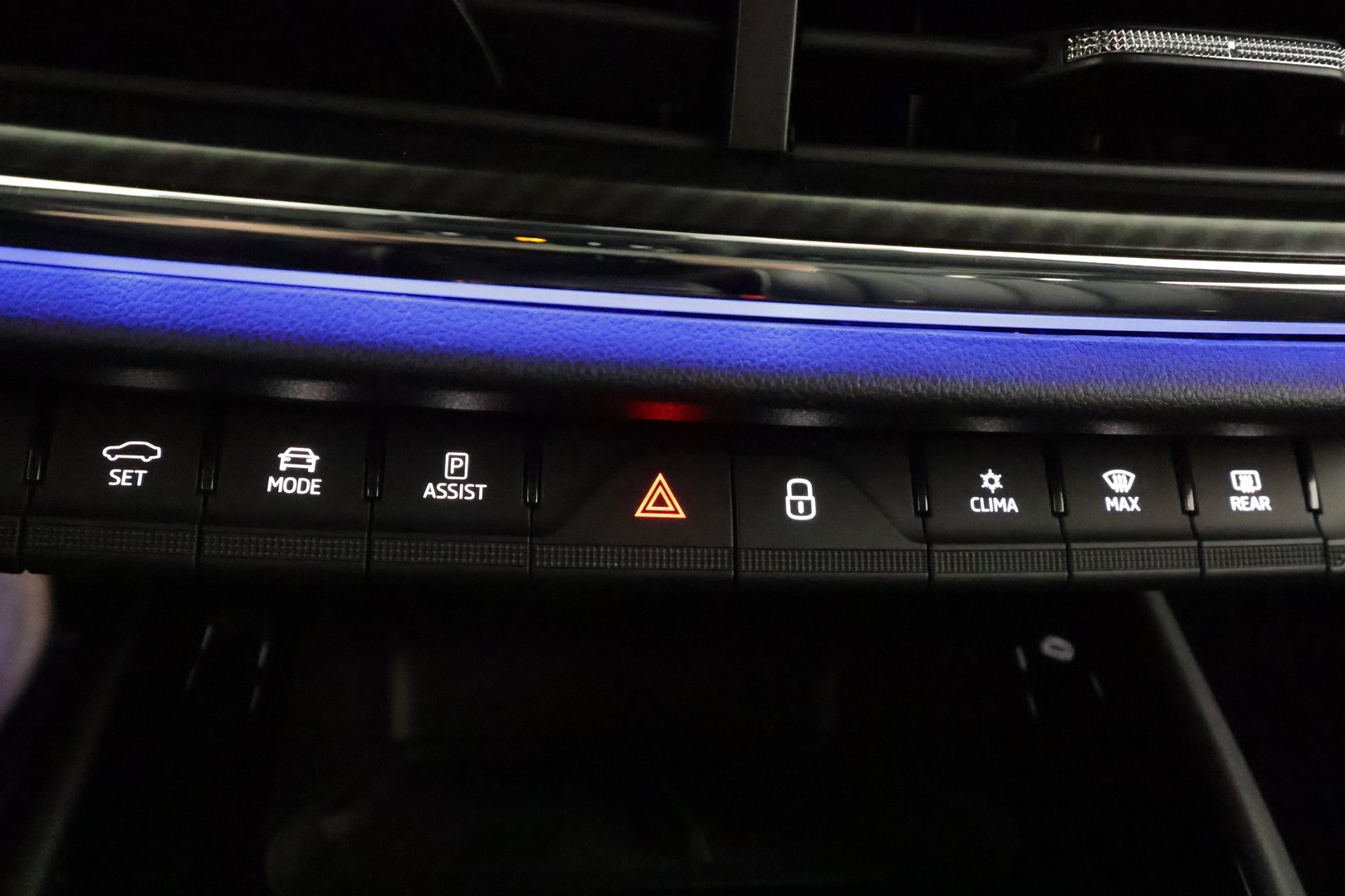 SKODA ENYAQ 2022