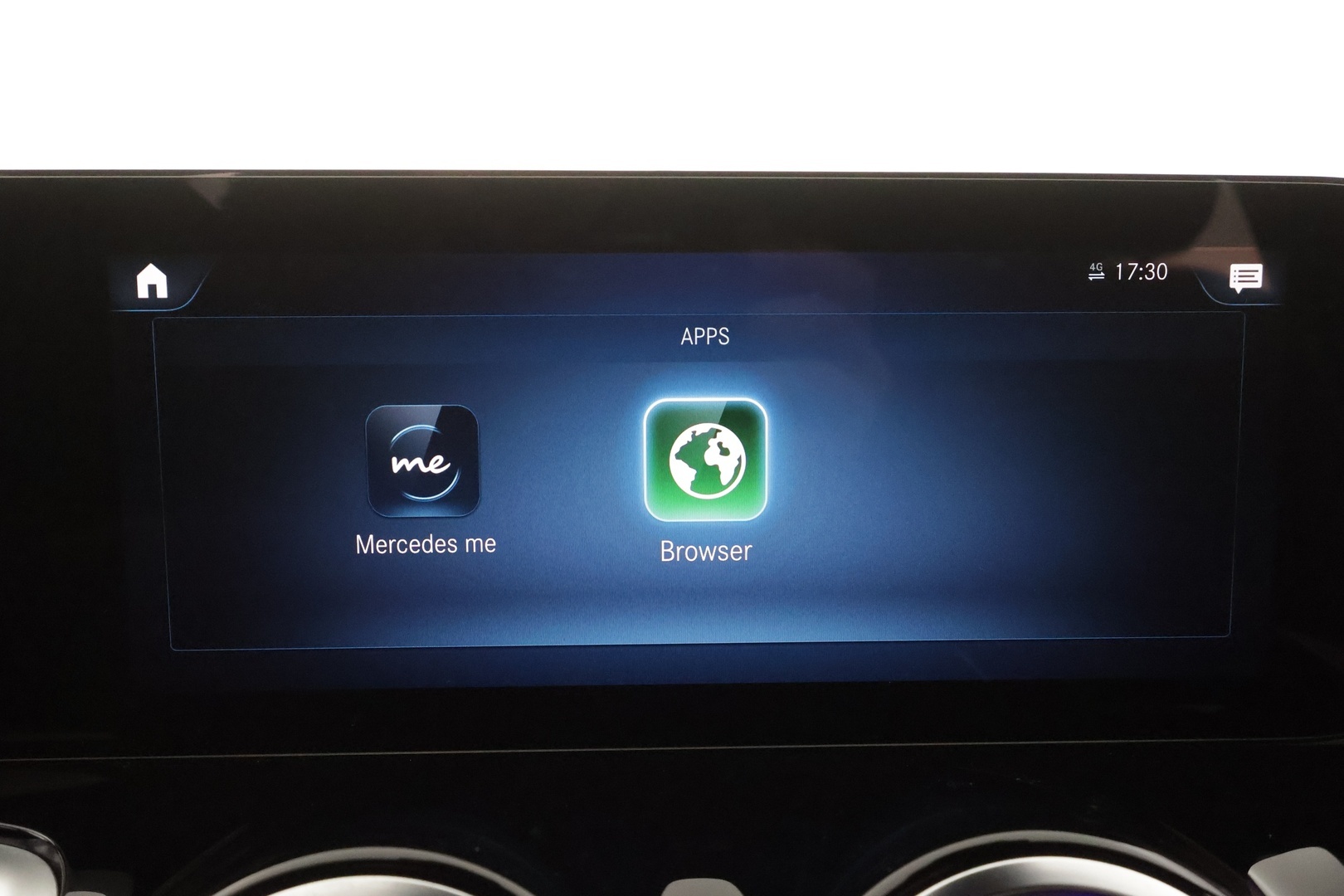 MERCEDES-BENZ EQB 2023