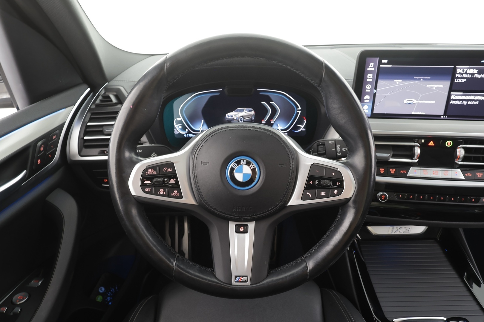 BMW IX3 2023