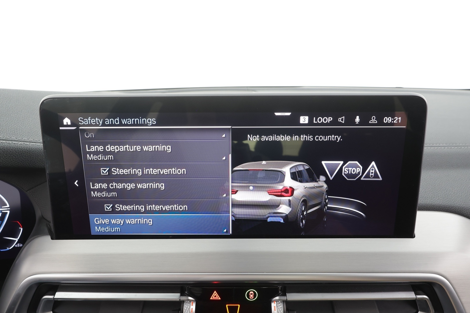 BMW IX3 2023