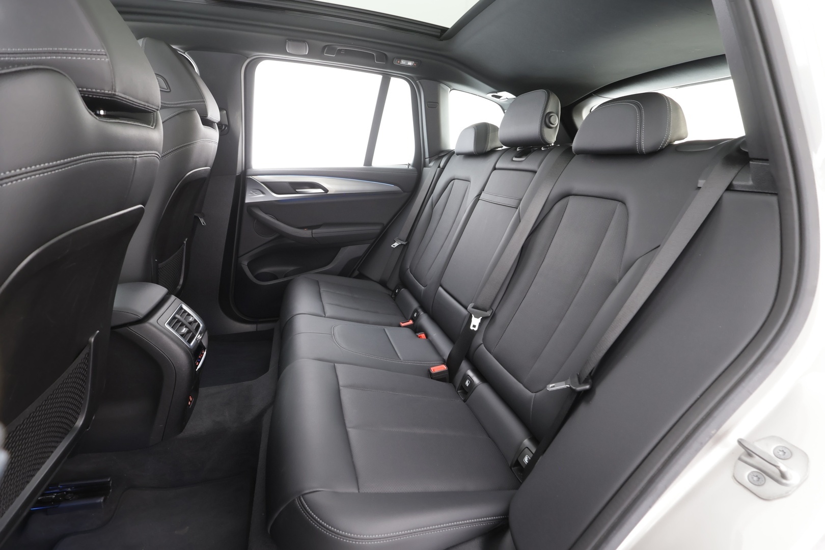 BMW IX3 2023