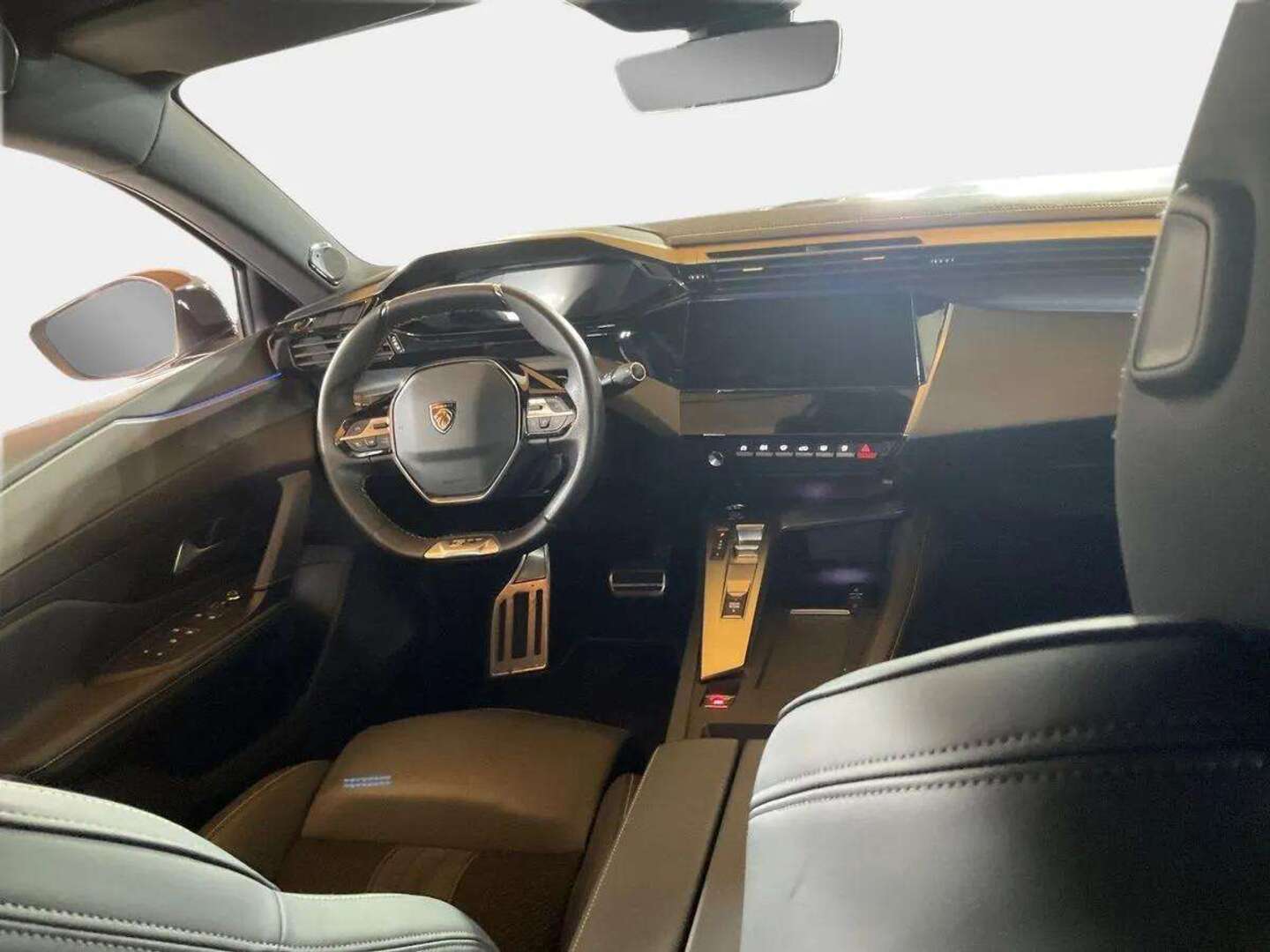 PEUGEOT 408 2023