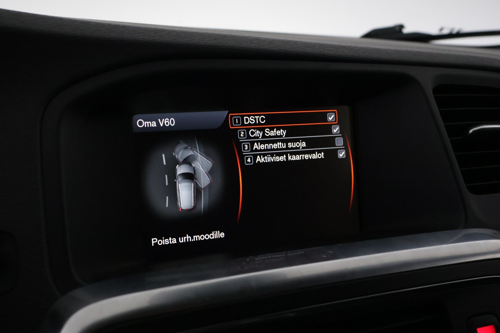 VOLVO V60 2013