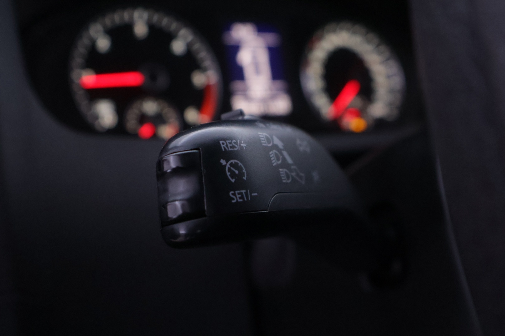 VOLKSWAGEN Caravelle 2014