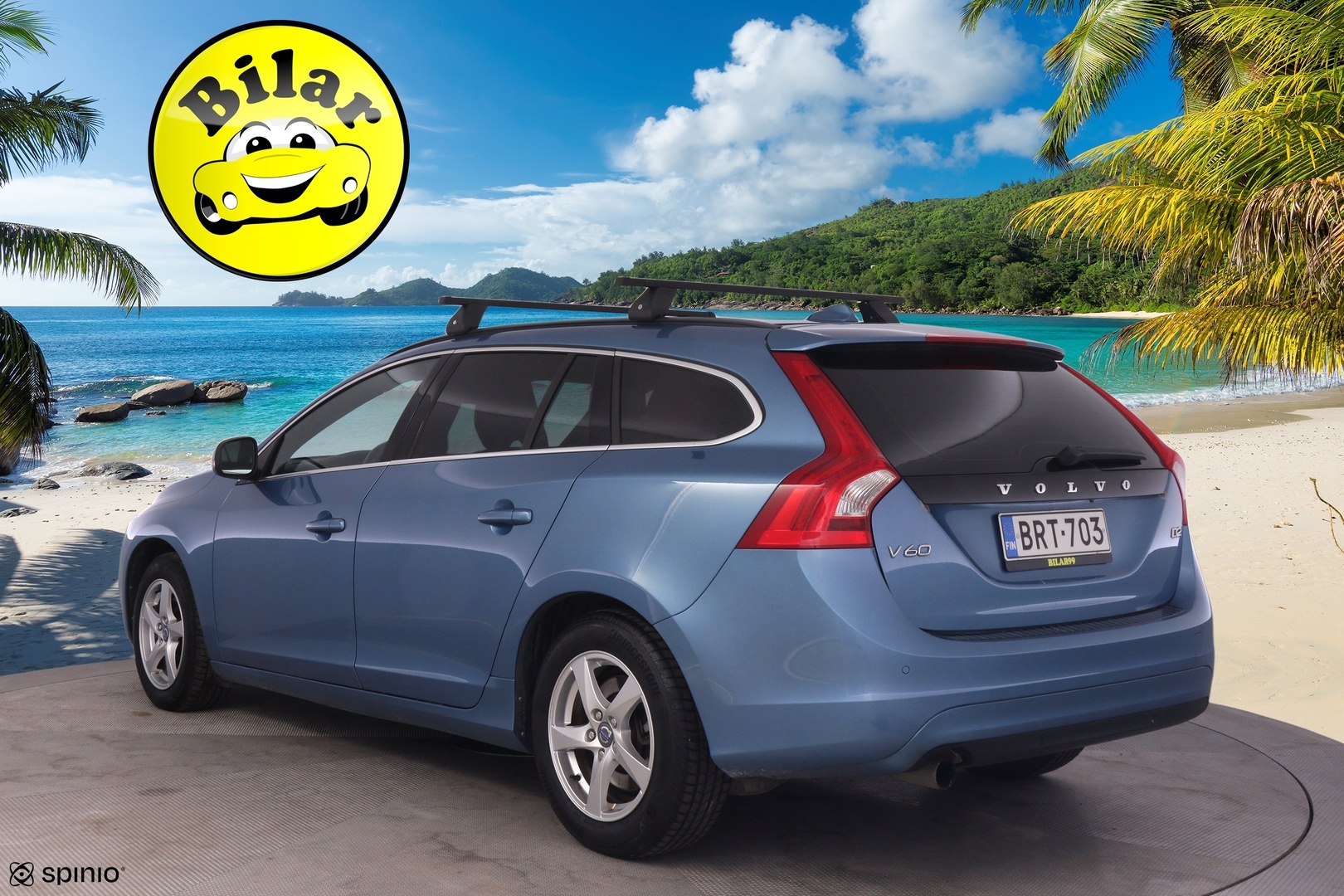 VOLVO V60 2015
