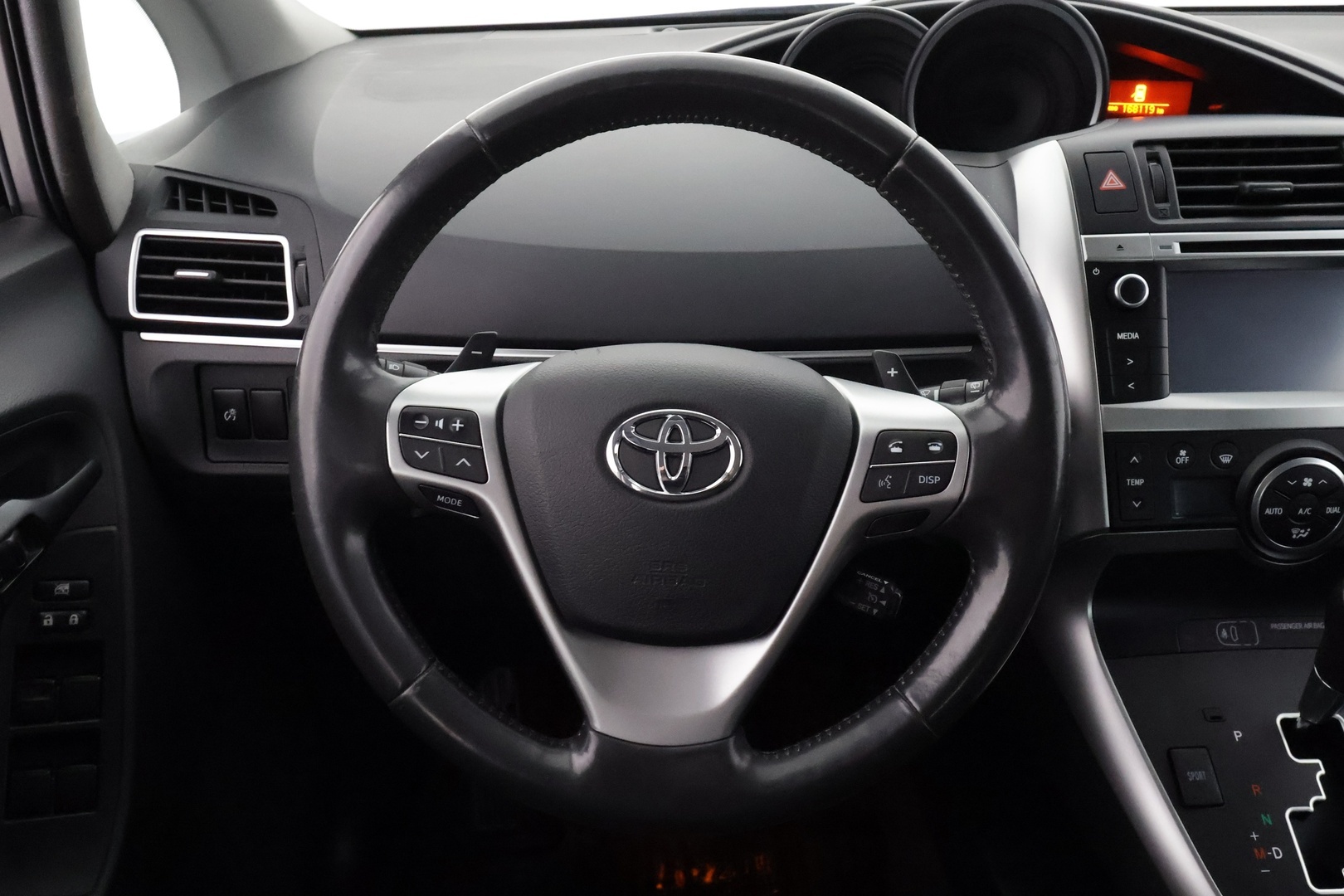 TOYOTA Verso 2014