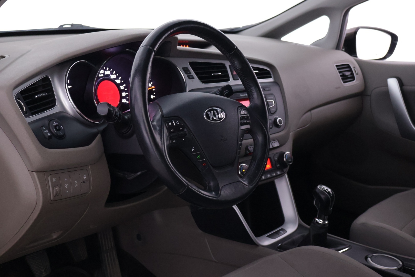 KIA cee'd 2013