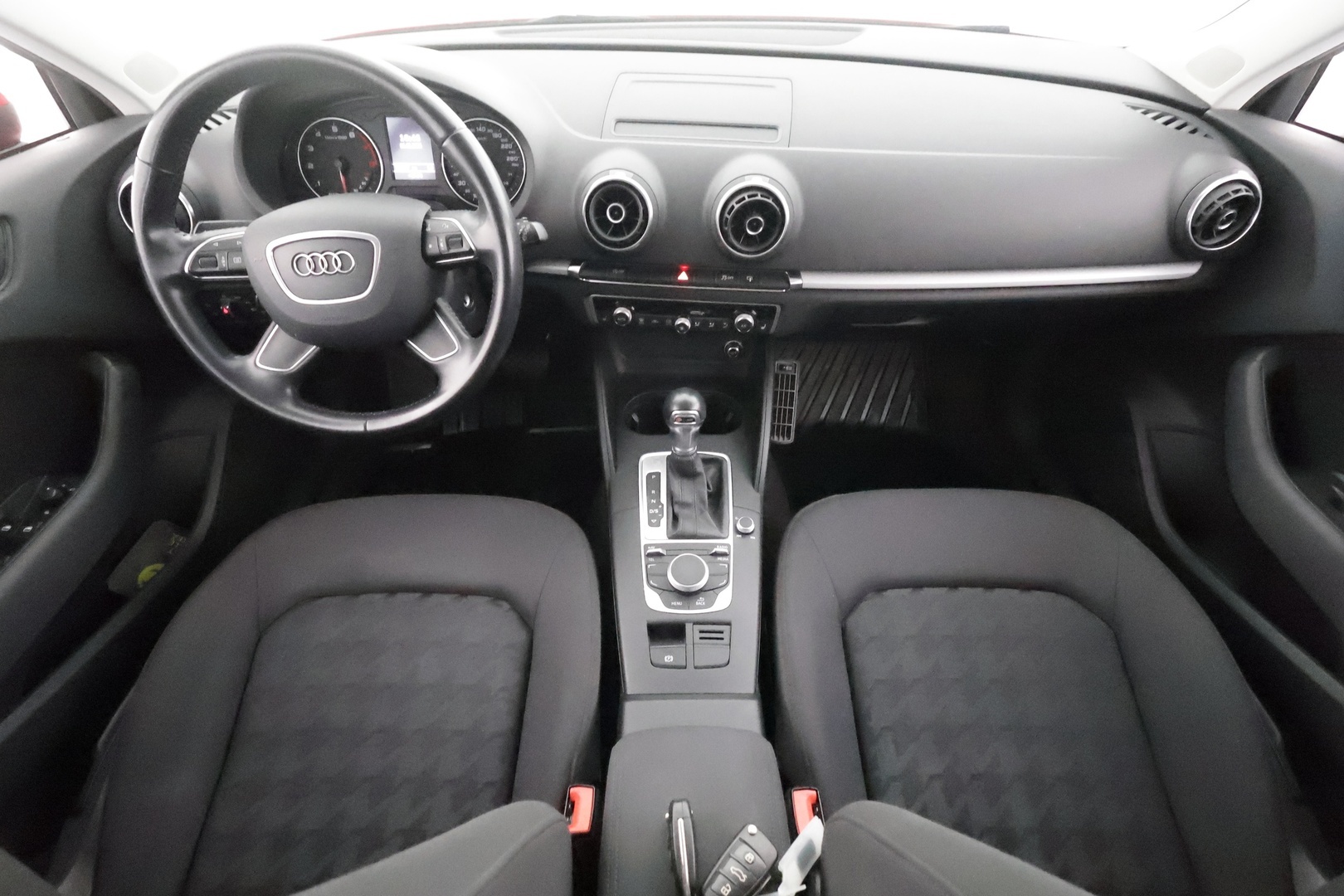 AUDI A3 2015