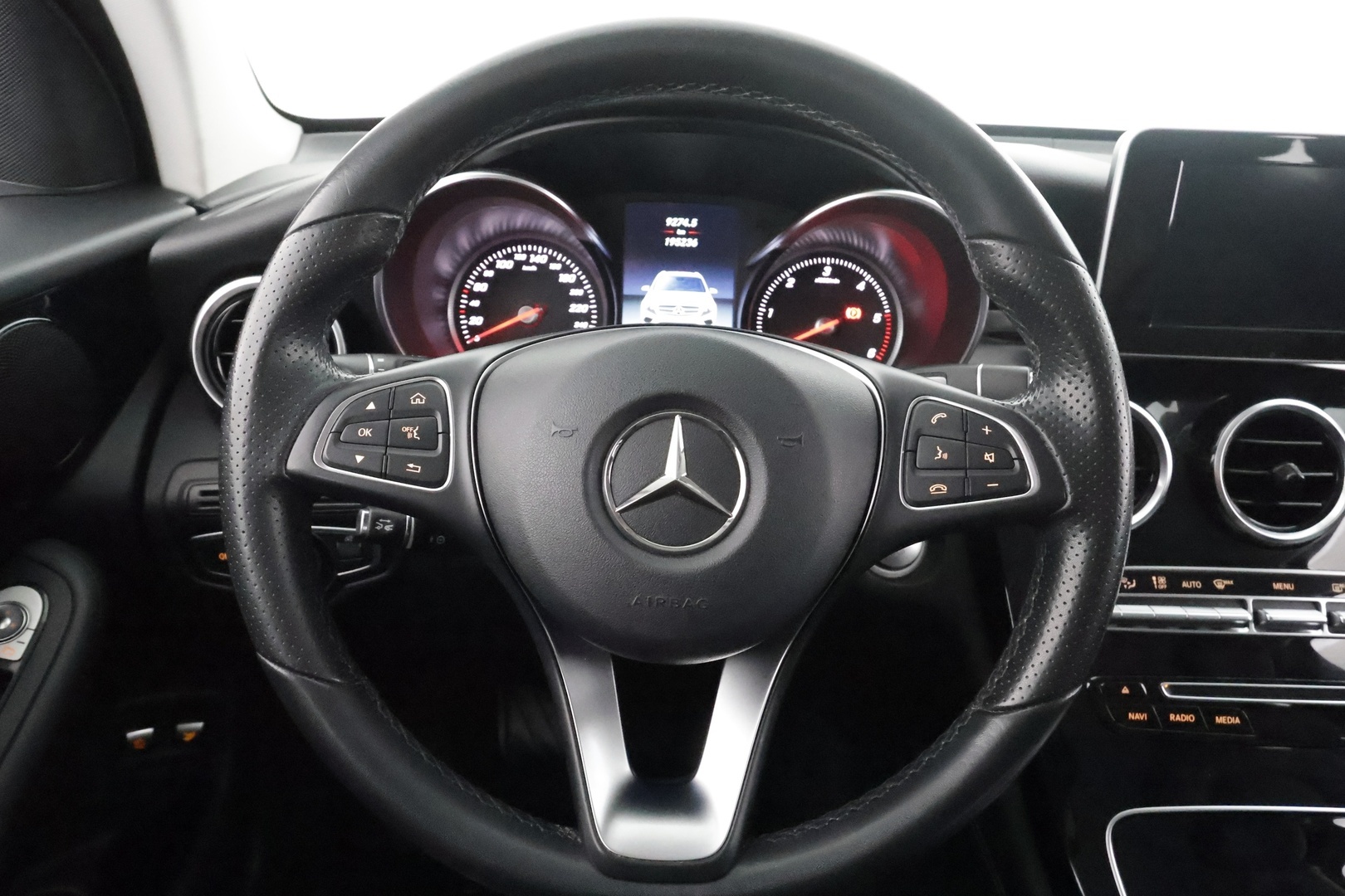 MERCEDES-BENZ GLC 2017