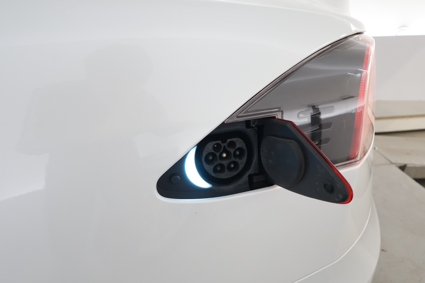 TESLA Model S 2019
