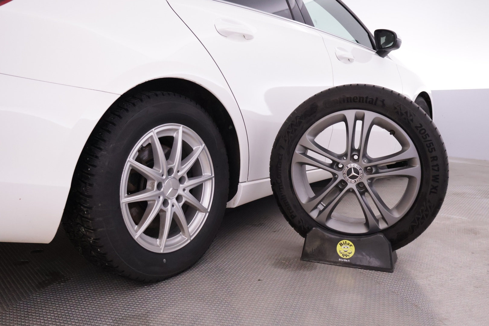 MERCEDES-BENZ A 2019