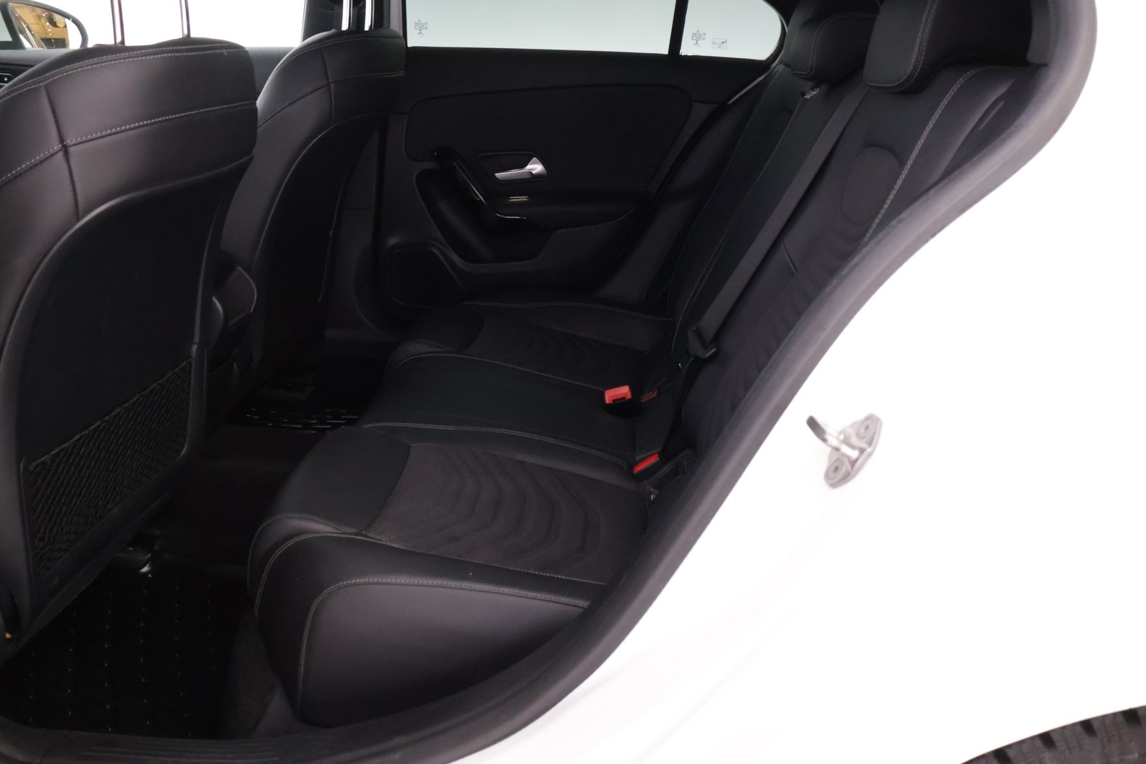 MERCEDES-BENZ A 2019