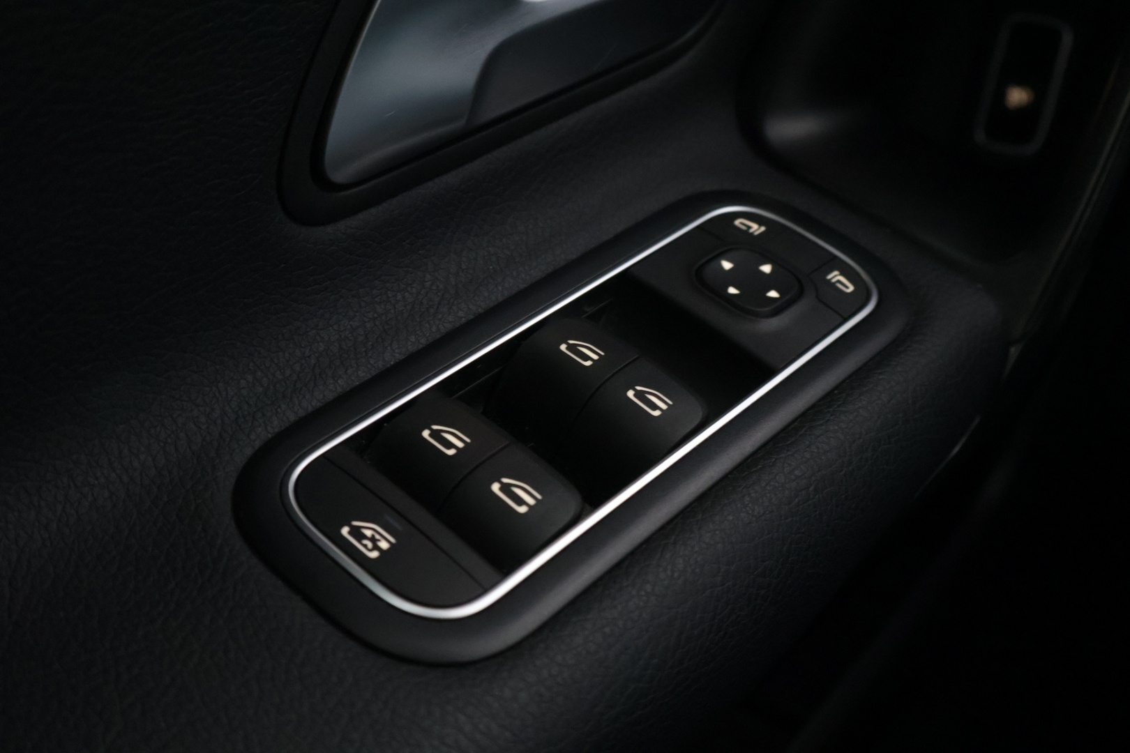 MERCEDES-BENZ A 2019