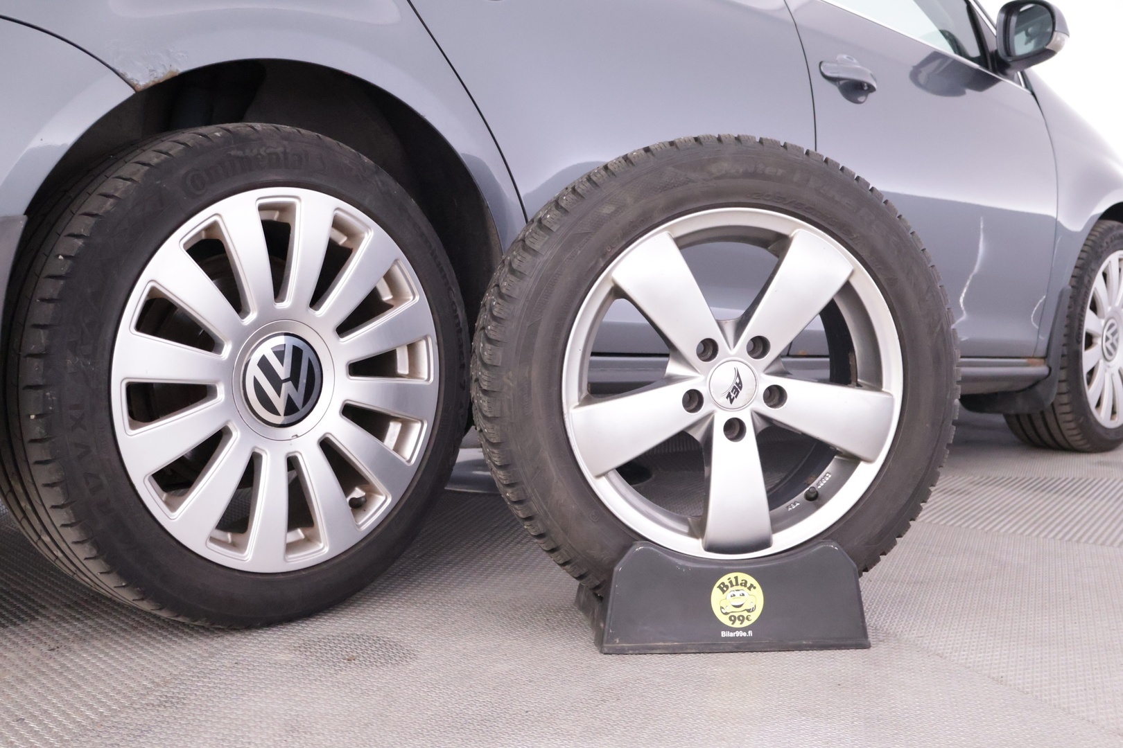 VOLKSWAGEN Jetta 2010