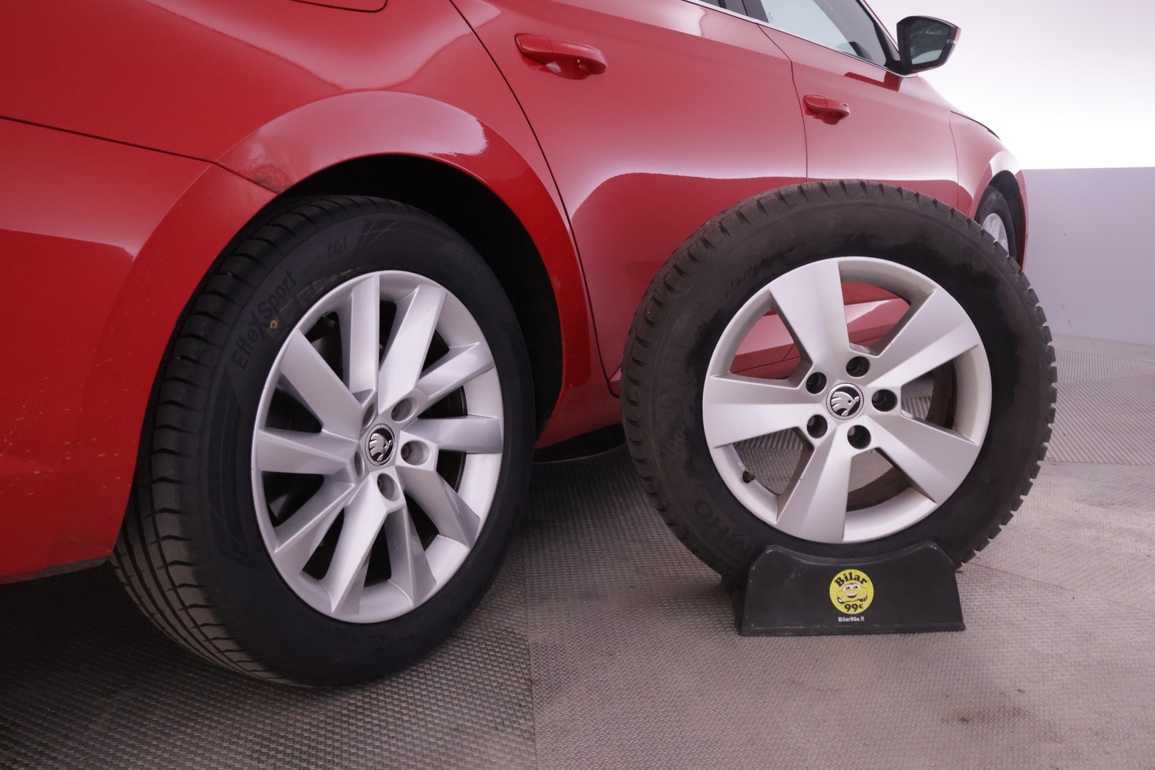 SKODA Superb 2016