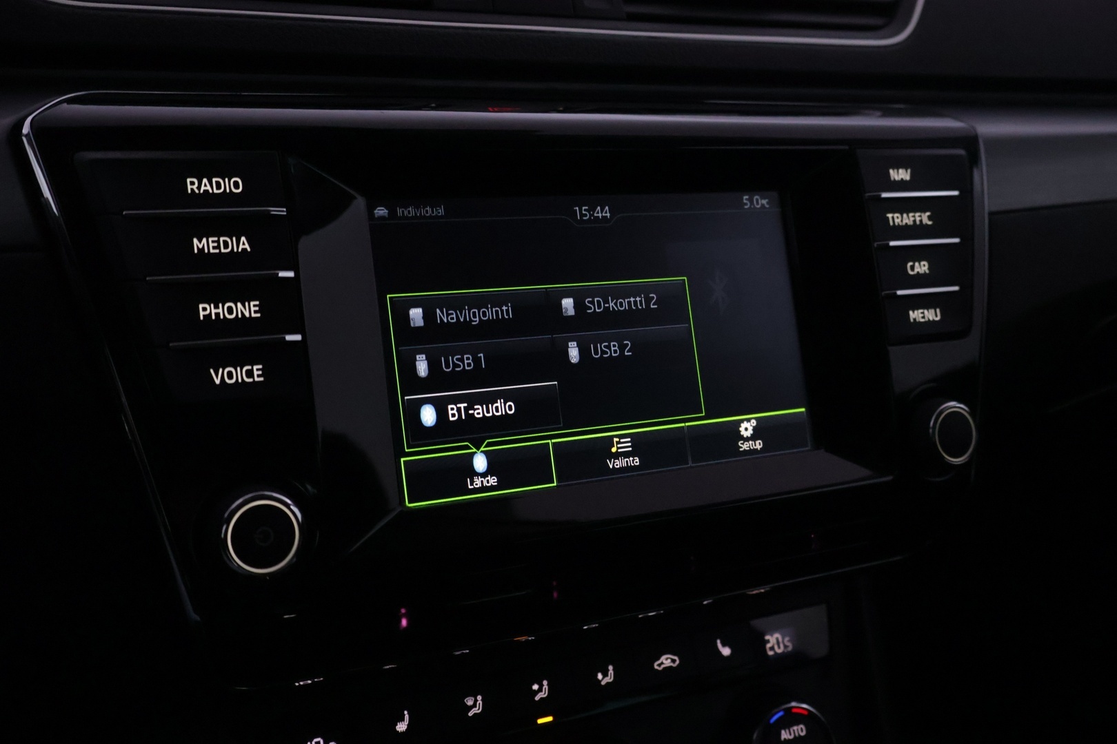 SKODA Superb 2016