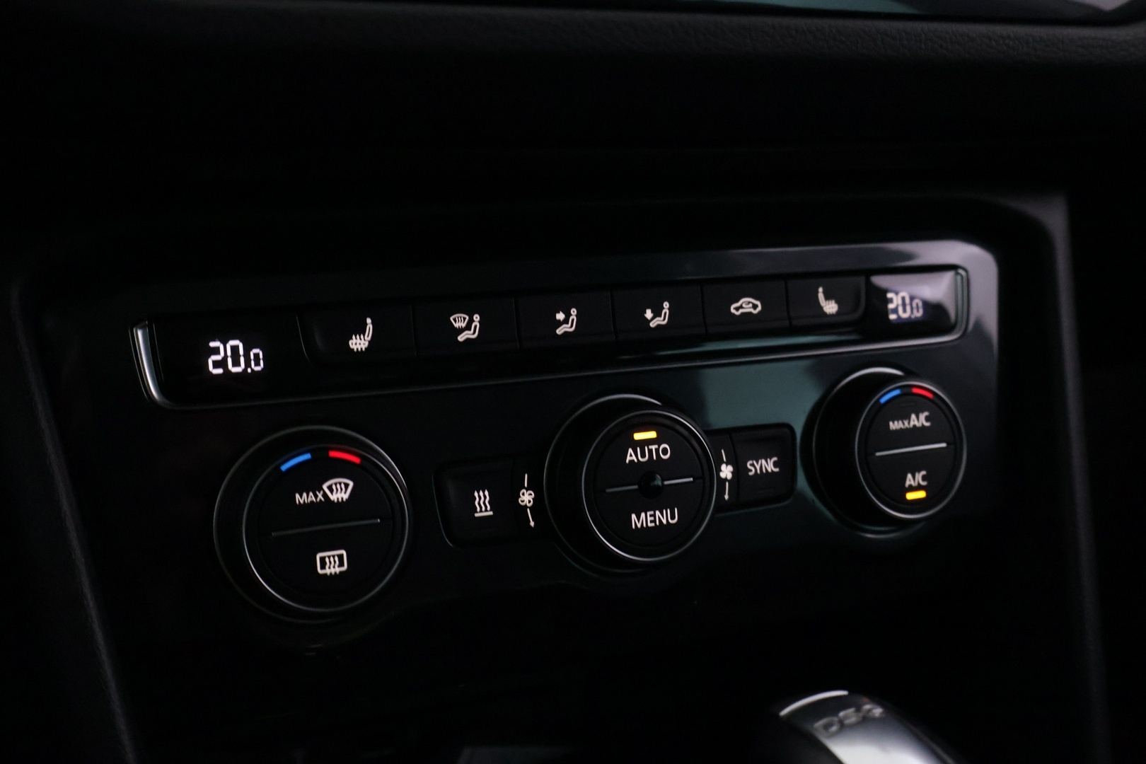 VOLKSWAGEN Tiguan 2017