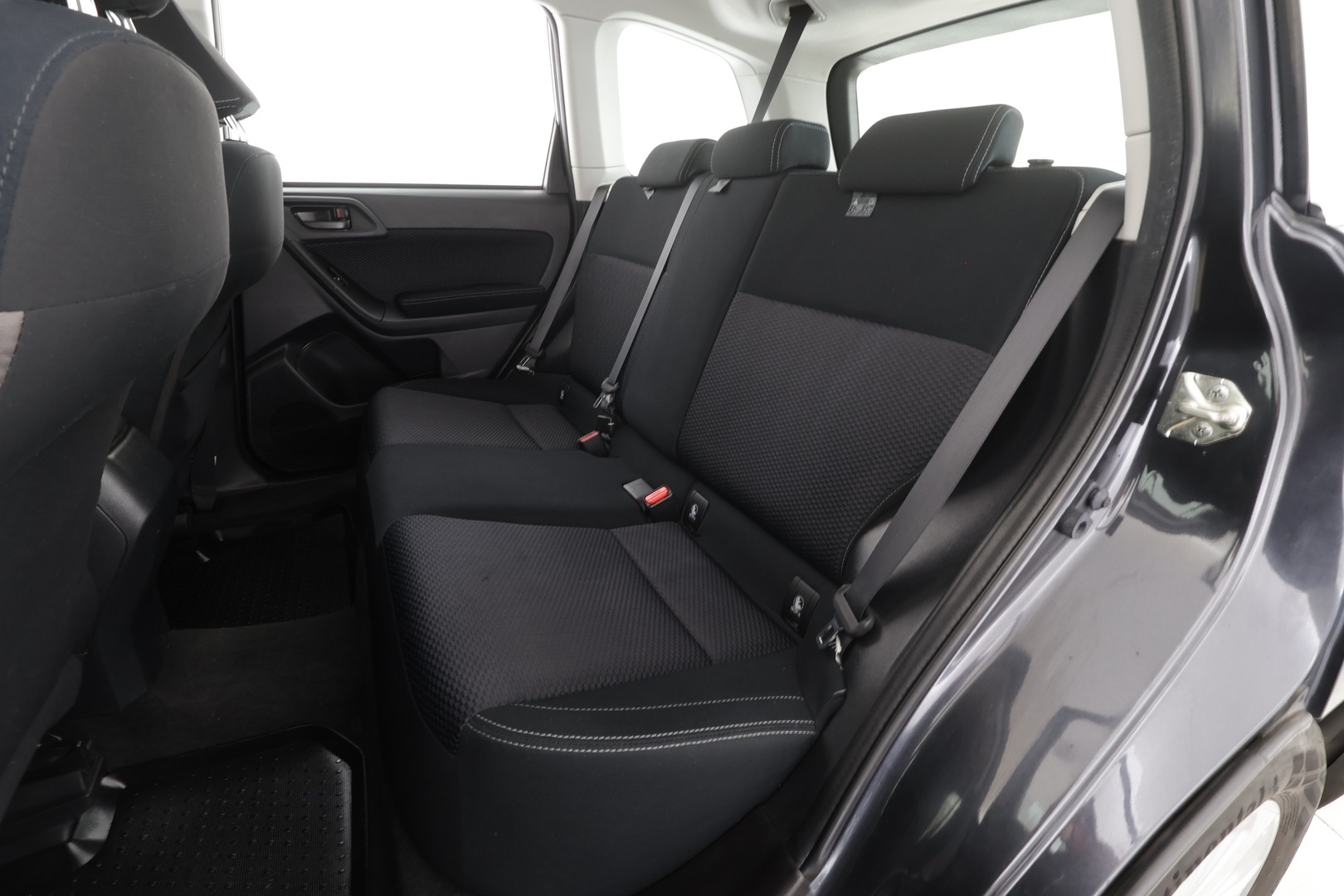 SUBARU Forester 2016