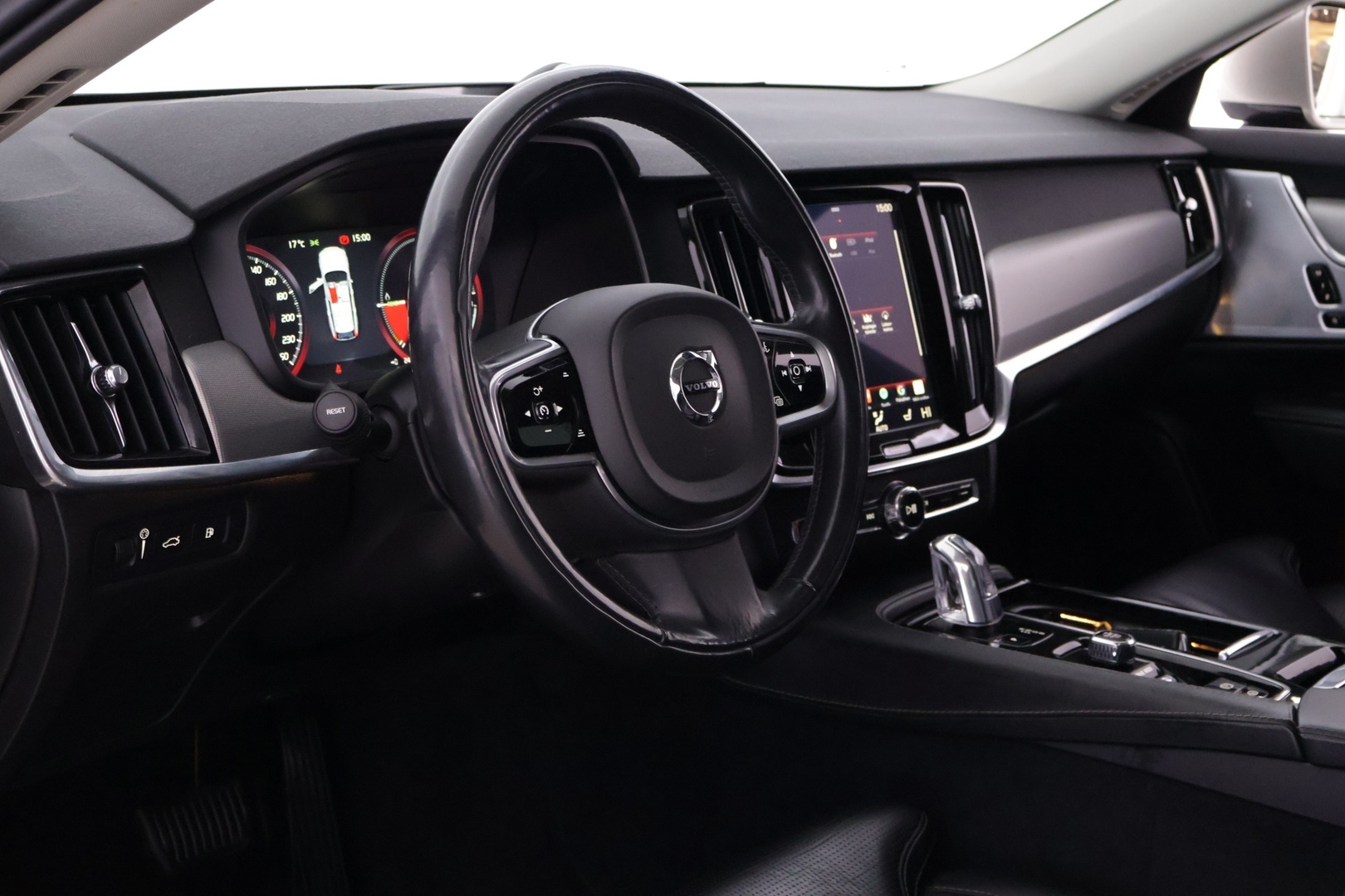 VOLVO V90 2018