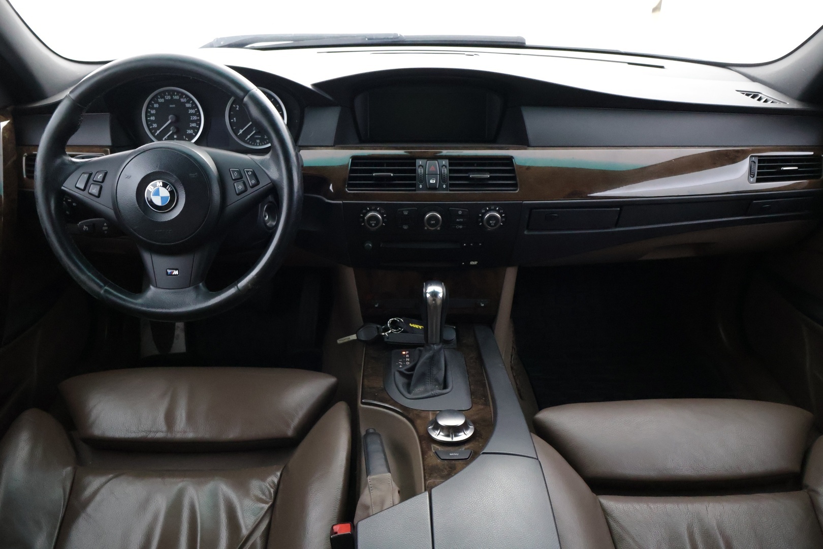 BMW 530 2005