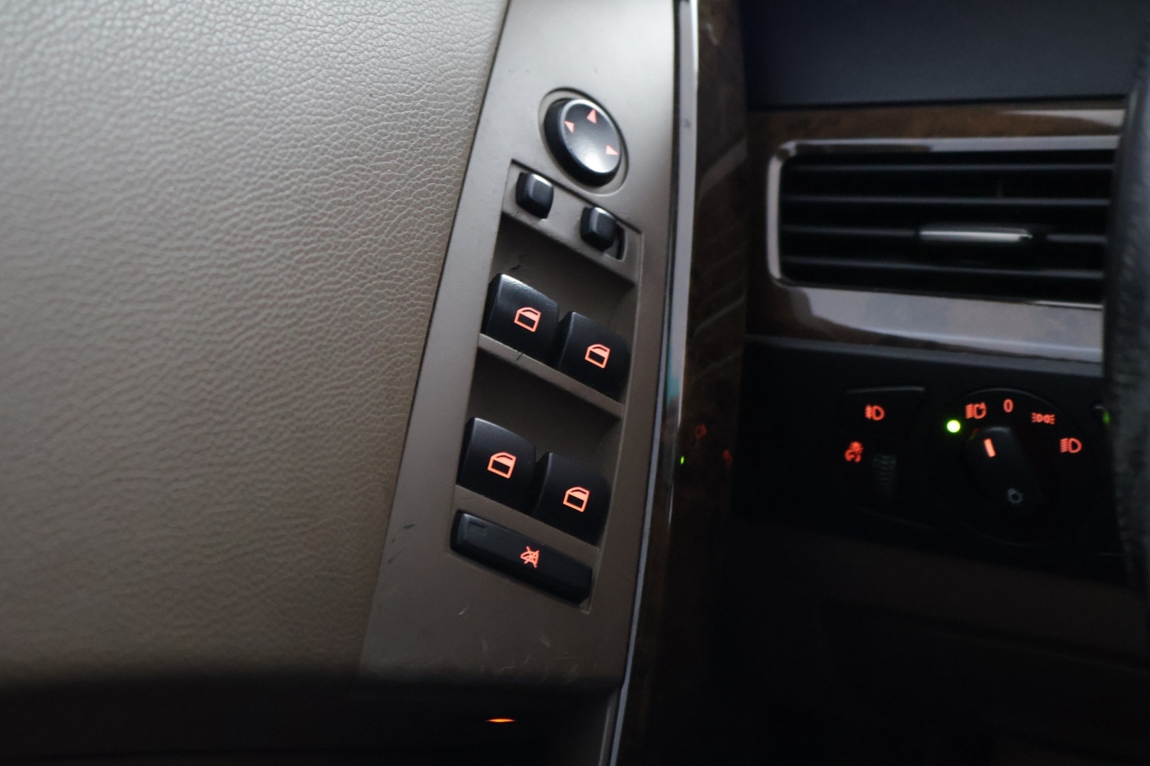BMW 530 2005
