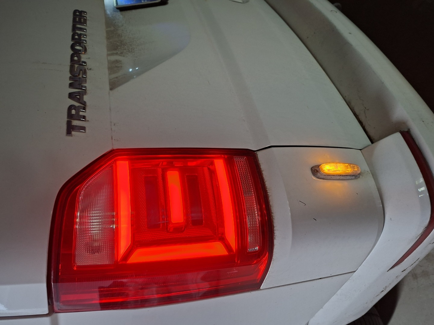 VOLKSWAGEN Transporter 2018