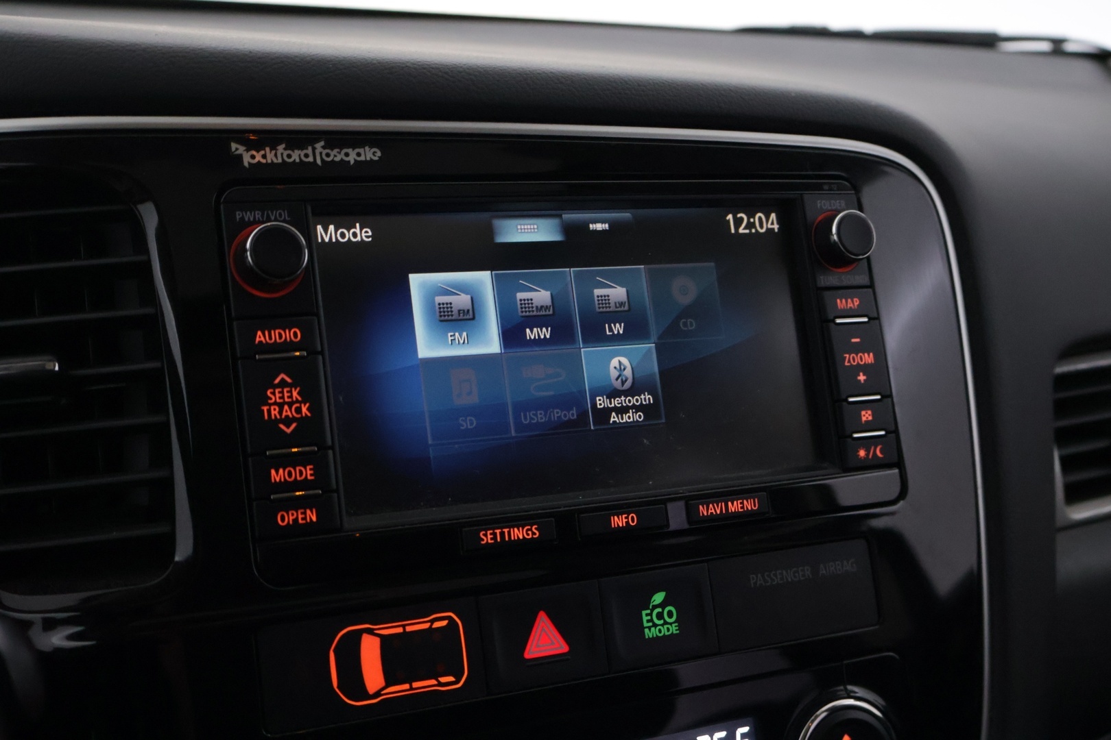 MITSUBISHI OUTLANDER PHEV 2014