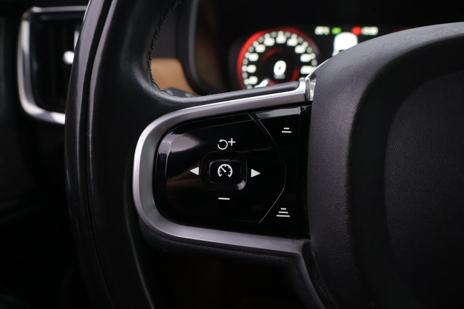 VOLVO S90 2018