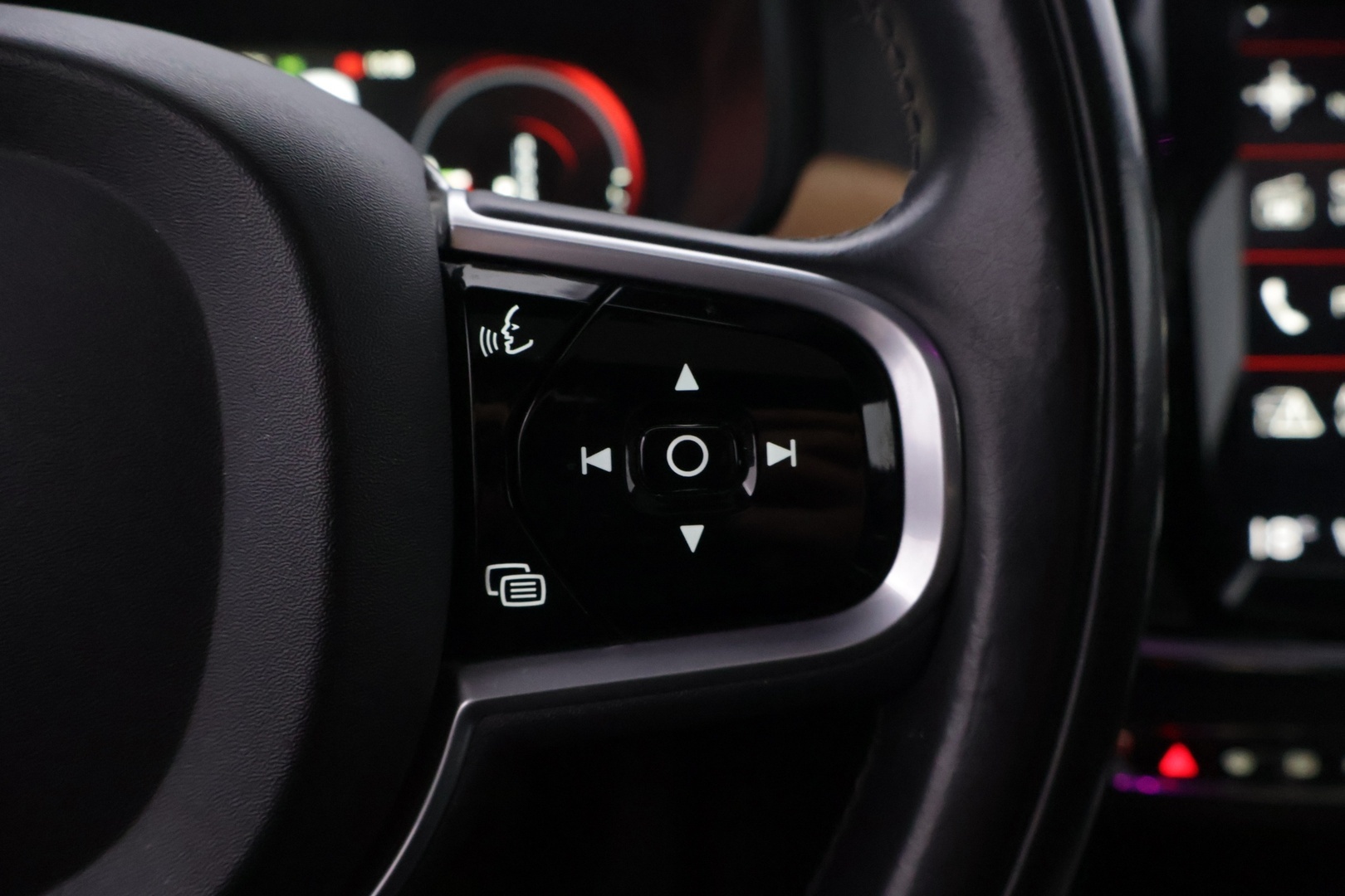 VOLVO S90 2018