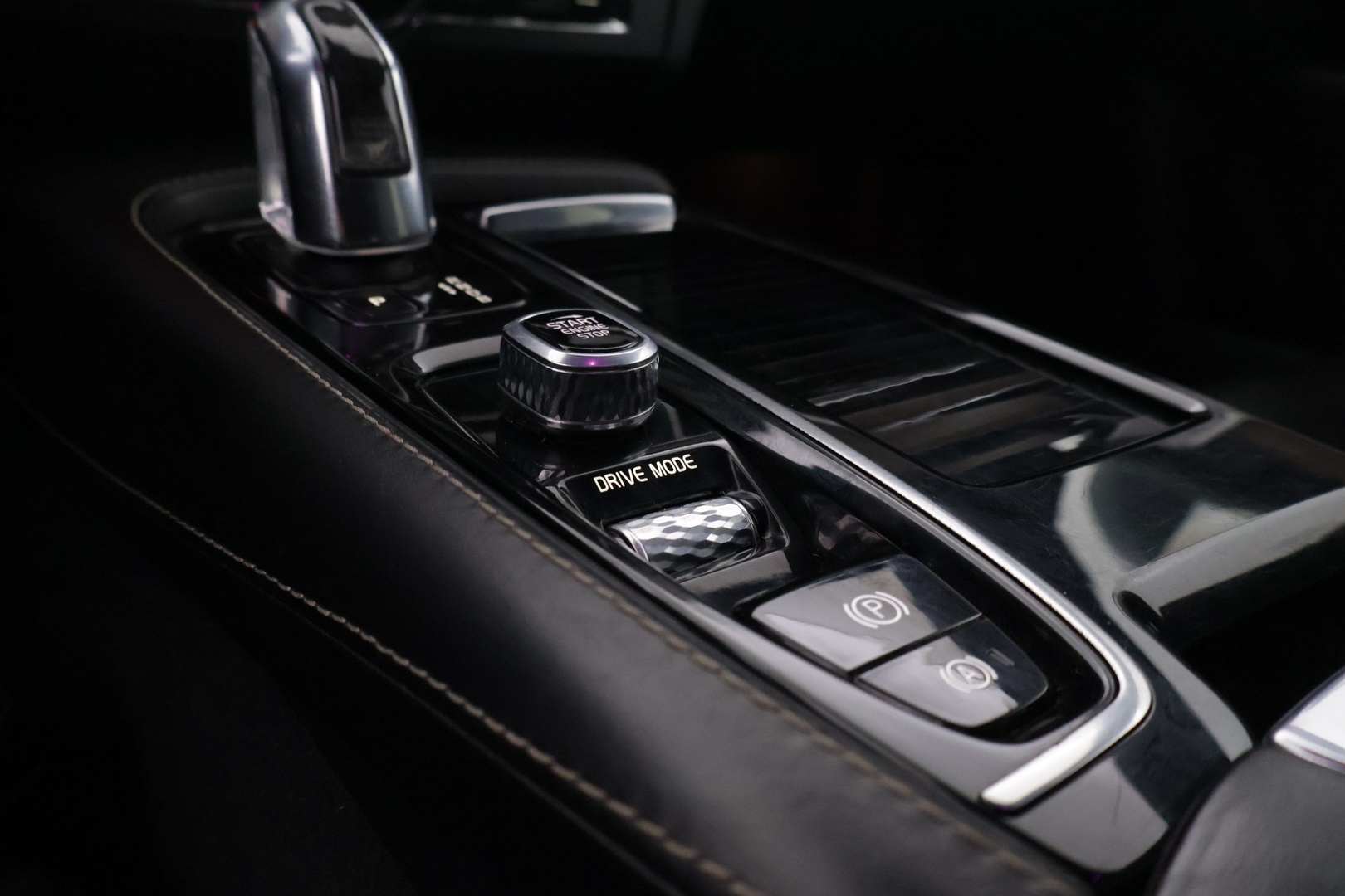 VOLVO S90 2018
