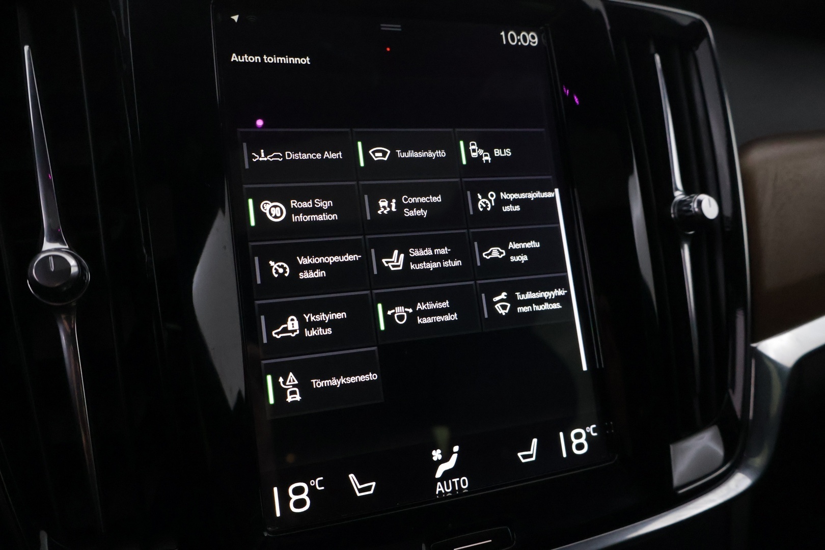 VOLVO S90 2018