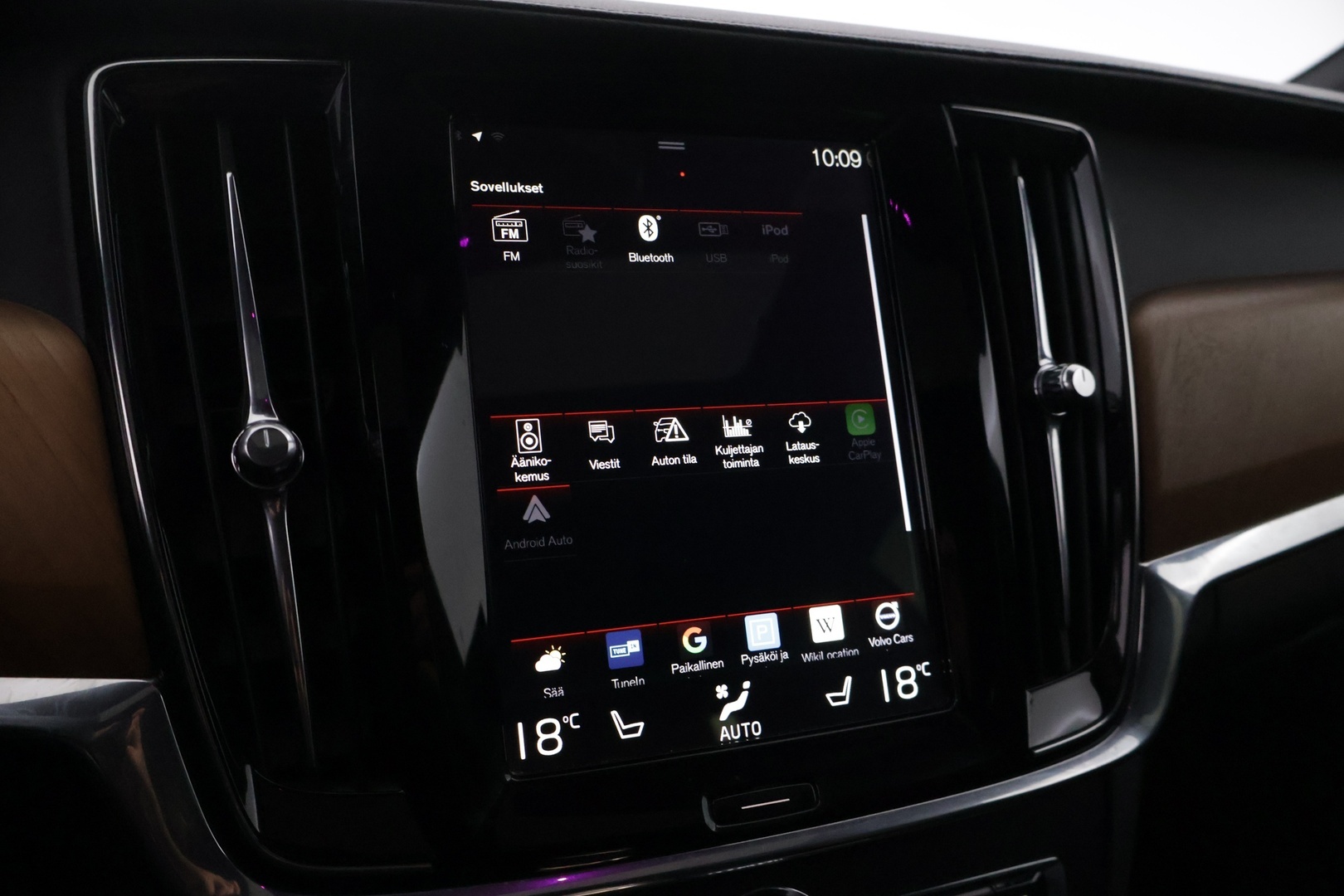 VOLVO S90 2018