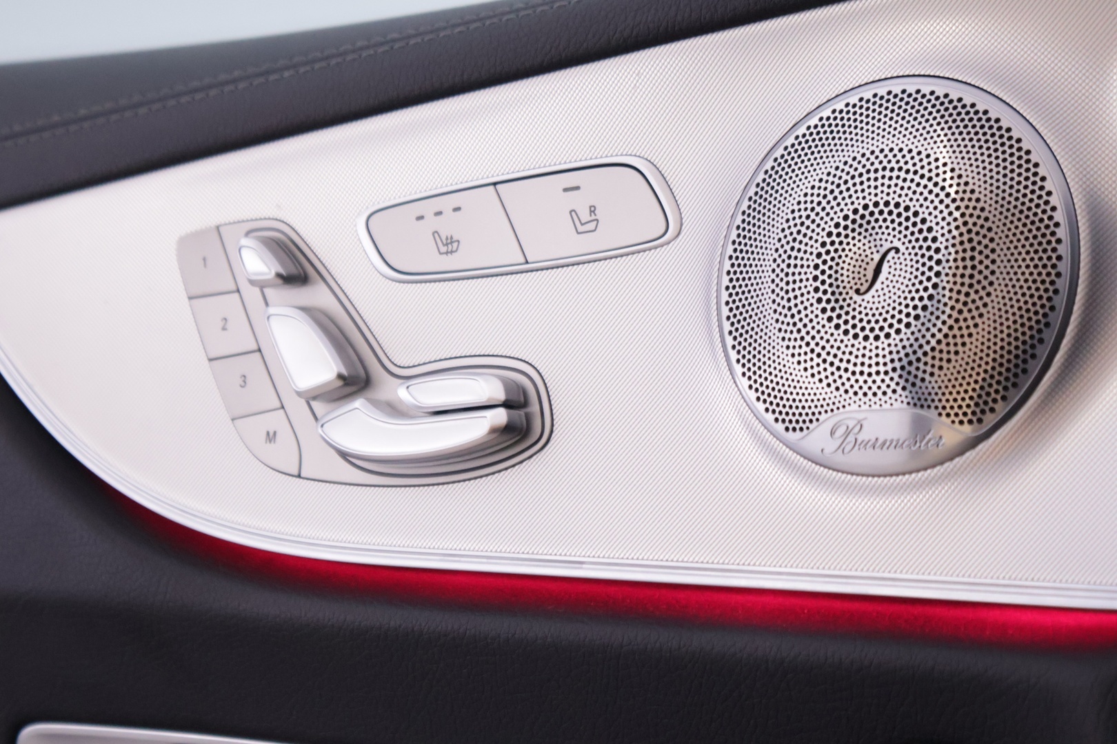 MERCEDES-BENZ E 2017