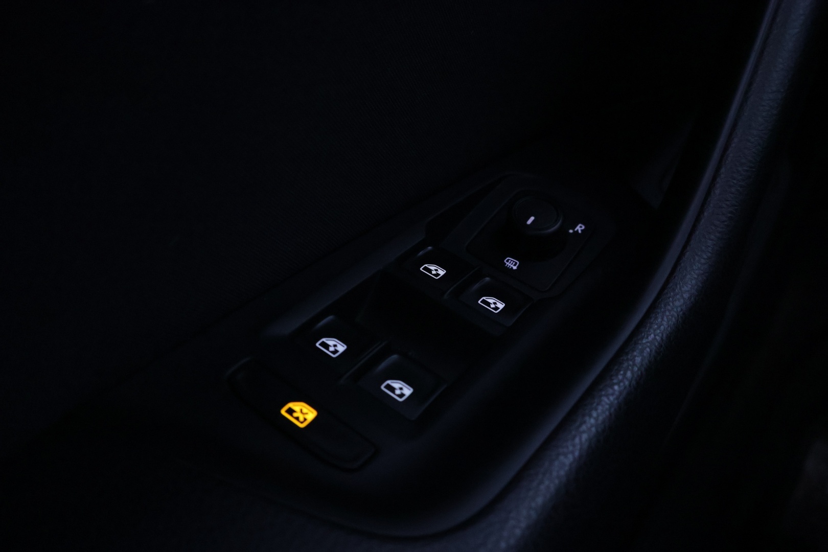 VOLKSWAGEN Passat 2019