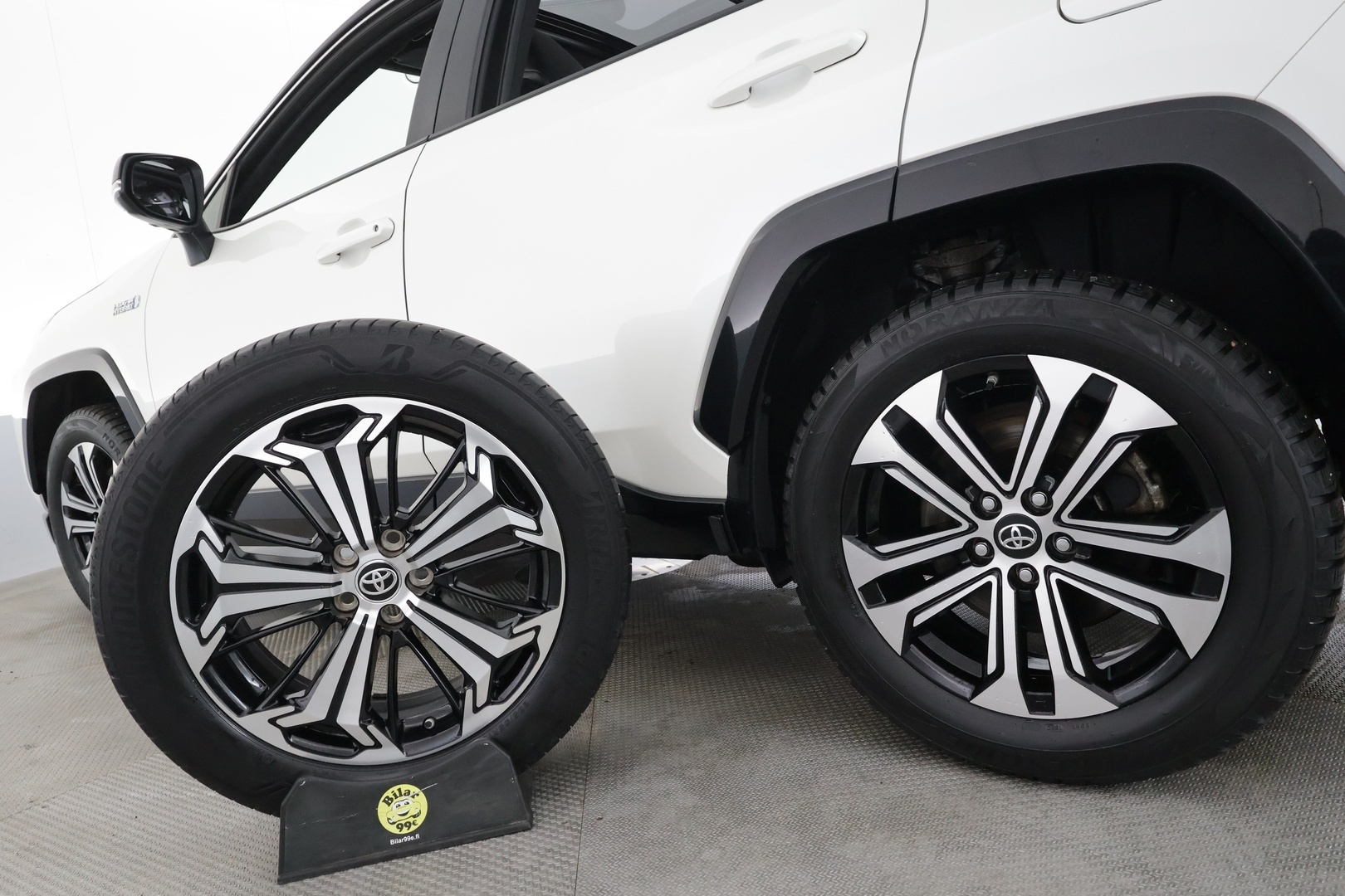 TOYOTA RAV4 Plug-in 2021