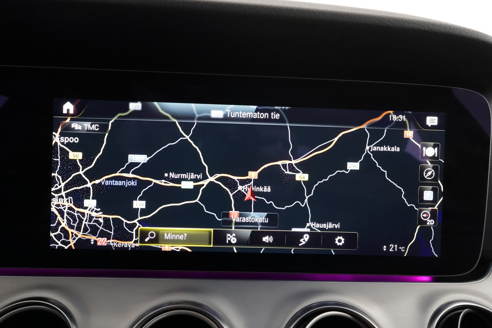 MERCEDES-BENZ E 2022