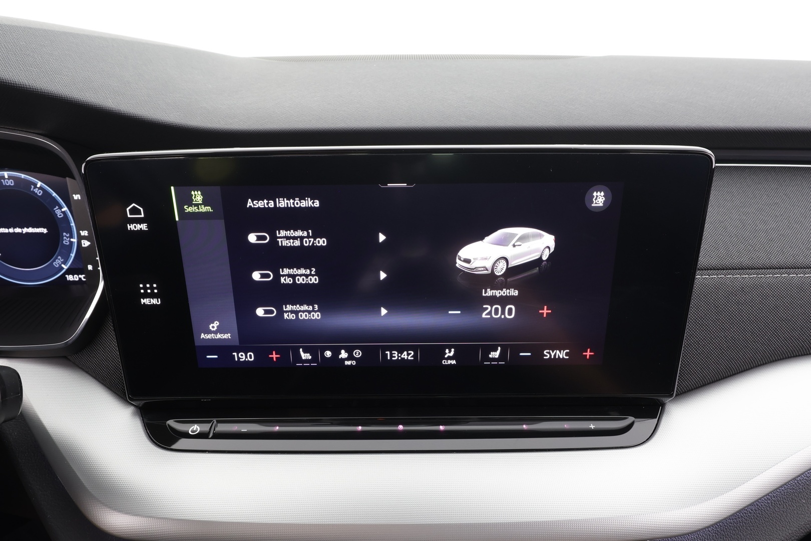 SKODA Octavia 2024