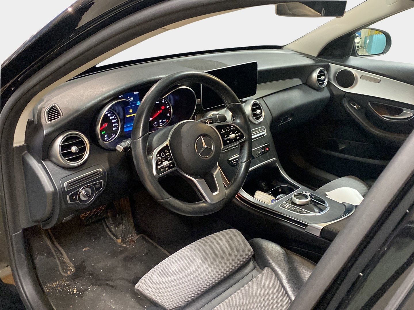 MERCEDES-BENZ C 2019