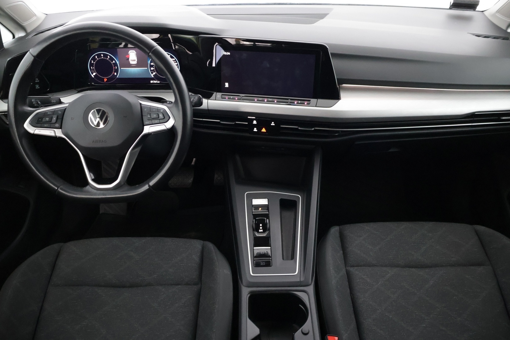 VOLKSWAGEN Golf 2021
