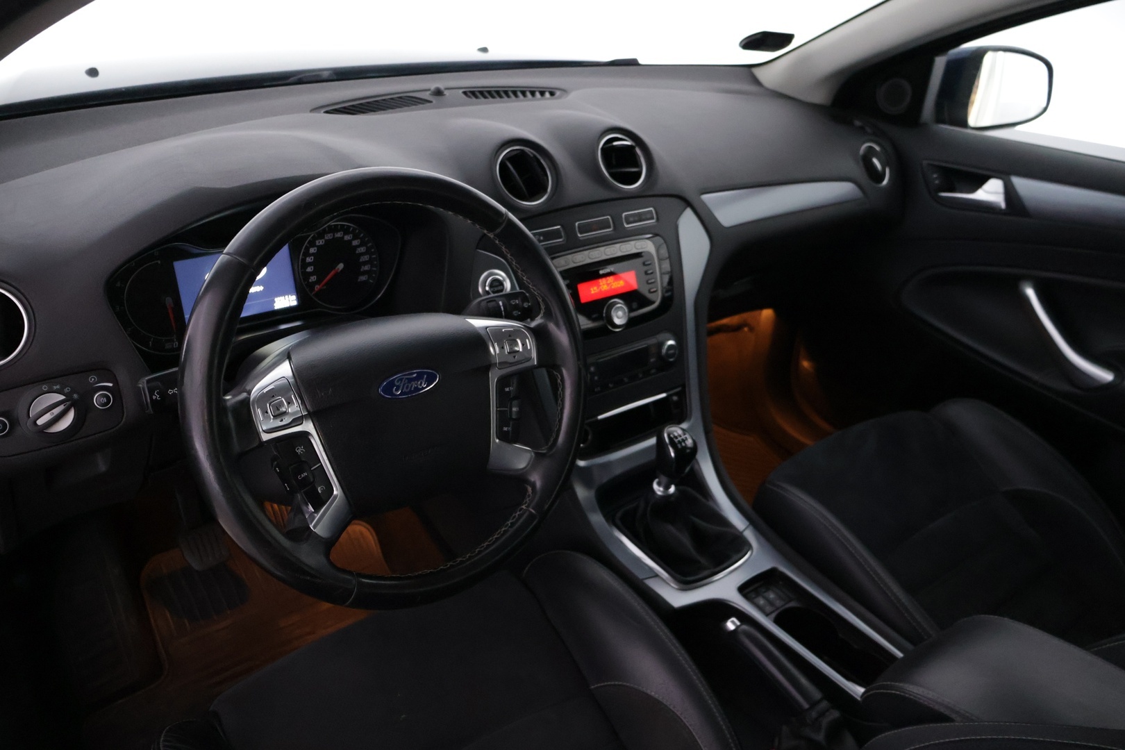 FORD Mondeo 2011