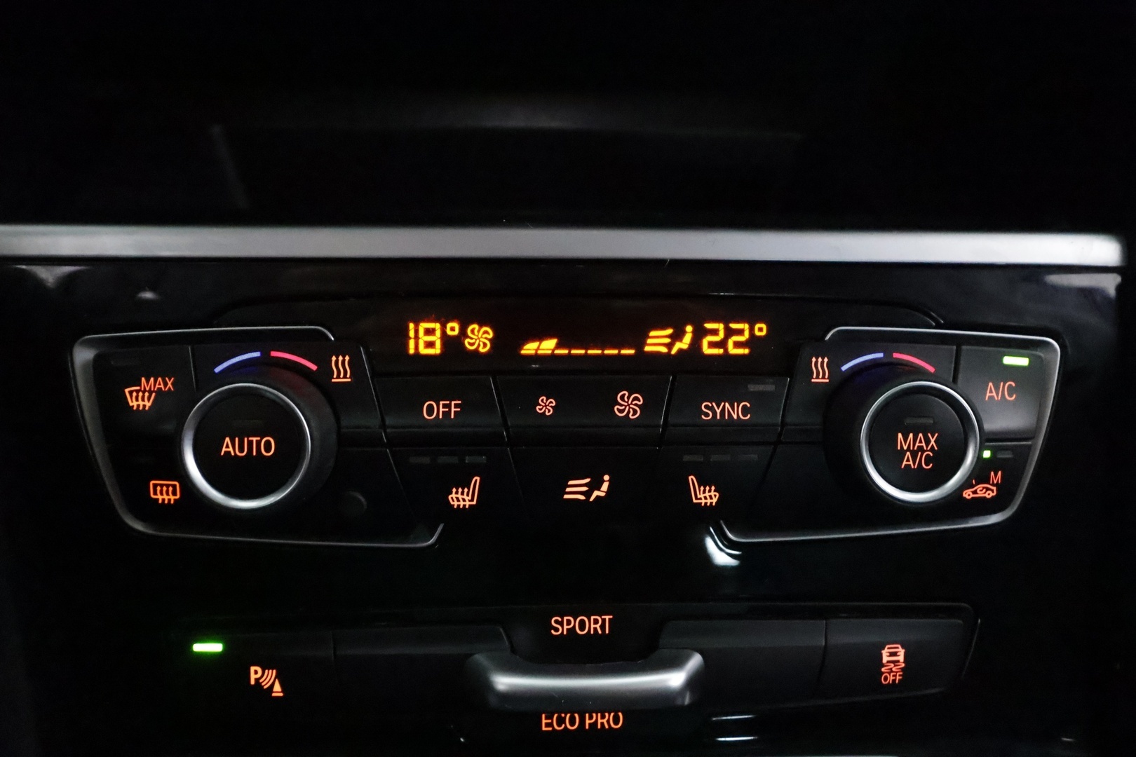 BMW 218 2016