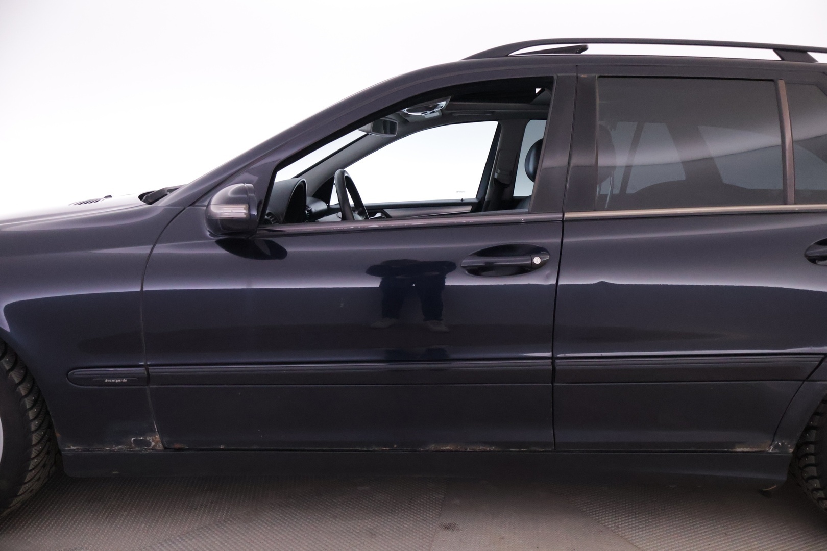 MERCEDES-BENZ C 2005