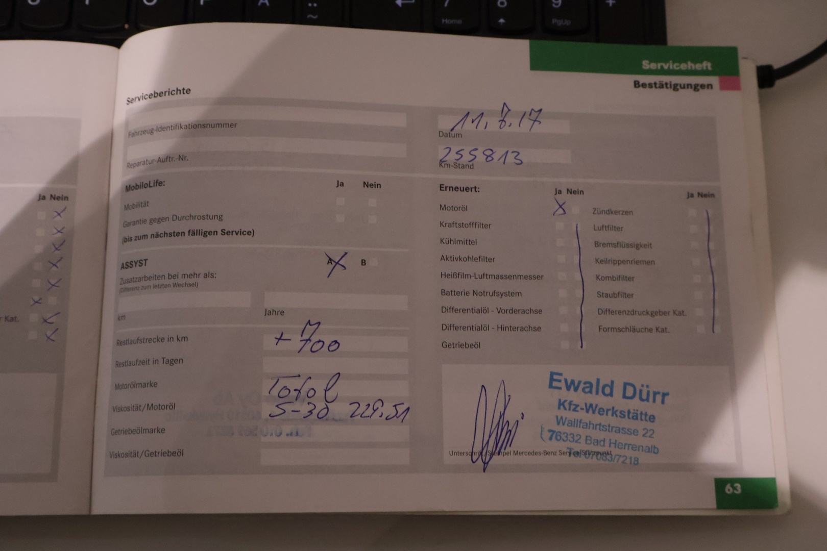 MERCEDES-BENZ C 2005