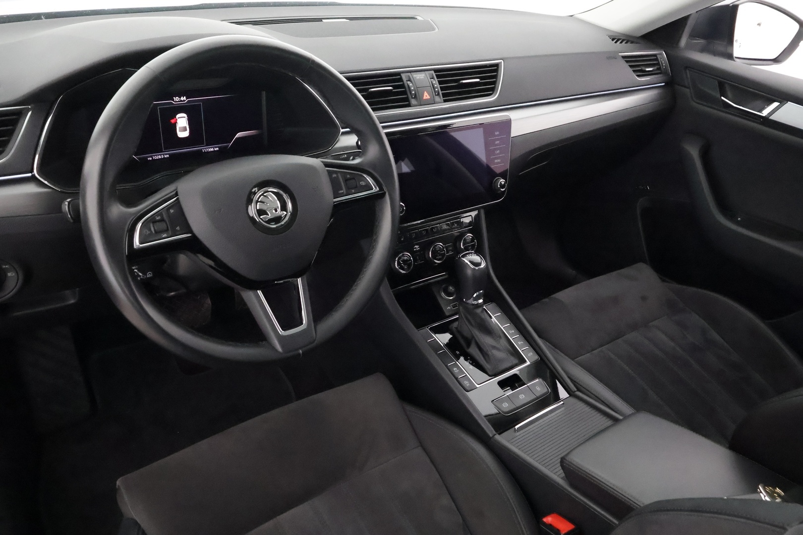SKODA Superb 2019